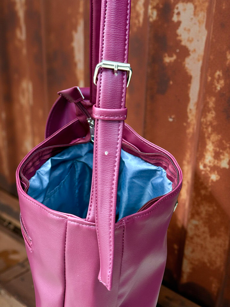 Classic Single Strap Shoulder Bag