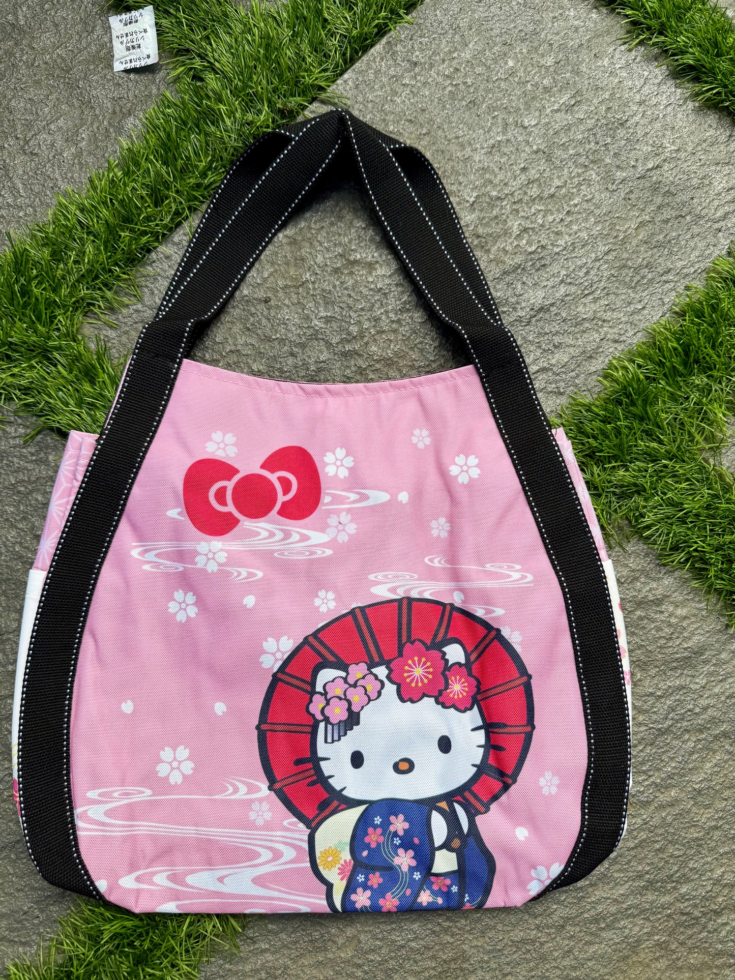 Tote Bag – Spacious & Stylish Everyday Carry